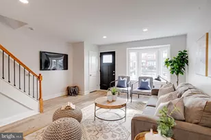 832 N Marlyn Ave, Essex, MD 21221 - Photo 11