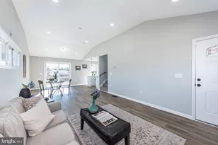 6822 Huntington Dr, Baltimore, MD 21207 - Photo 3