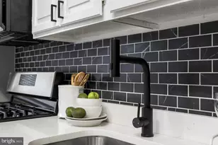 7509 Durwood Rd, Baltimore, MD 21222 - Photo 13