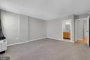 205 E Joppa Rd, Towson, MD 21286 - Photo 21