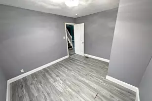 8102 Cornwall Rd, Dundalk, MD 21222 - Photo 9