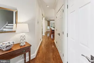 6438 Cloister Gate Dr, Baltimore, MD 21212 - Photo 7