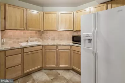 6438 Cloister Gate Drive #6438, Baltimore, MD 21212 - Photo 35