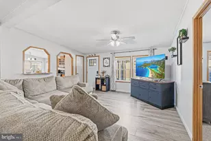 7515 Schooner Ln, Middle River, MD 21220 - Photo 19