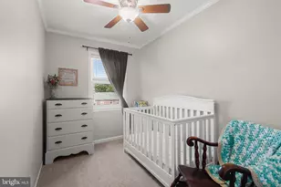 8372 Hillendale Rd, Parkville, MD 21234 - Photo 17