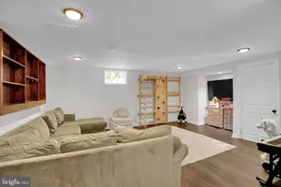 418 Chumleigh Rd, Baltimore, MD 21212 - Photo 25