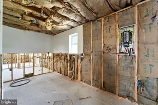 4 W Overlea Ave, Baltimore, MD 21206 - Photo 25