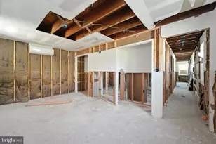 4 W Overlea Ave, Baltimore, MD 21206 - Photo 15