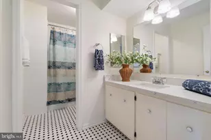 8007 Strauff Rd, Towson, MD 21204 - Photo 31