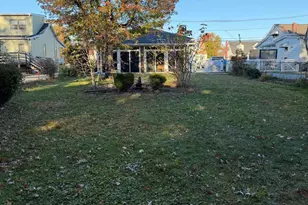 344 Maple Ave, Essex, MD 21221 - Photo 11