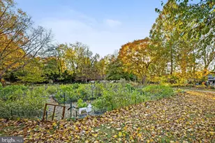 63 Burkshire Rd, Towson, MD 21286 - Photo 39