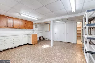 602 Hampton Ln, Baltimore, MD 21286 - Photo 33