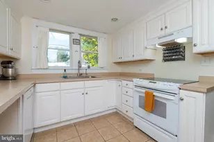 11512 Greenspring Ave, Lutherville Timonium, MD 21093 - Photo 15