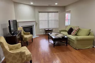 12105 Tullamore Ct, Lutherville Timonium, MD 21093 - Photo 5