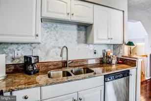 5036 Finsbury Rd, Baltimore, MD 21237 - Photo 13