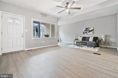 121 3rd Avenue, Halethorpe, MD 21227 - Photo 5