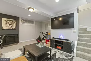 5380 King Arthur Cir, Baltimore, MD 21237 - Photo 13