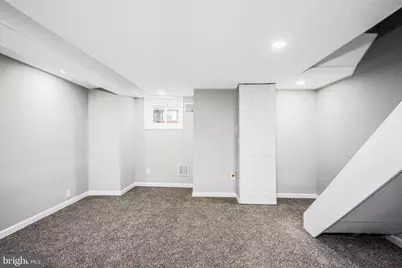 4 N Belle Grove Road, Baltimore, MD 21228 - Photo 25