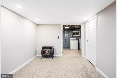 4 N Belle Grove Road, Baltimore, MD 21228 - Photo 23