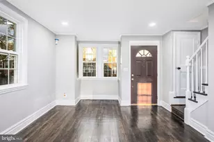 4 N Belle Grove Rd, Baltimore, MD 21228 - Photo 3