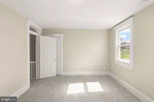 240 Burke Ave, Towson, MD 21286 - Photo 13