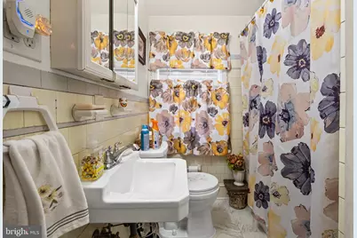 1709 Weston Avenue, Parkville, MD 21234 - Photo 9