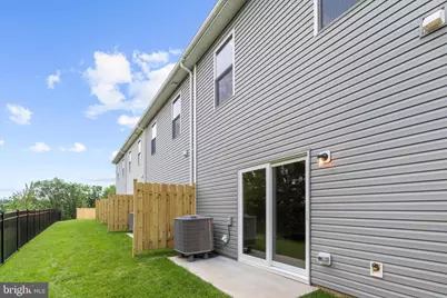 8120 Bartholomew Court, Baltimore, MD 21206 - Photo 5