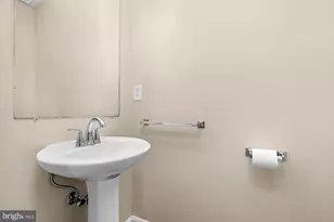 506 McManus Way, Towson, MD 21286 - Photo 11