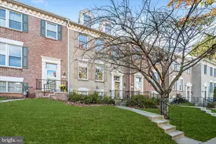 20 Tenby Ct, Lutherville Timonium, MD 21093 - Photo 1