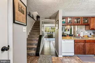 25 Stillwood Cir, Nottingham, MD 21236 - Photo 5