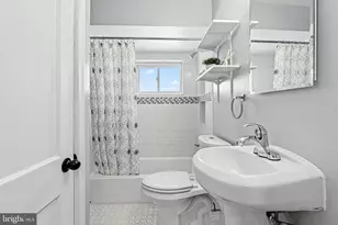 8272 Kavanagh Rd, Baltimore, MD 21222 - Photo 23