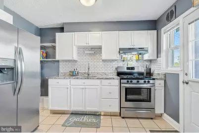 8272 Kavanagh Road, Baltimore, MD 21222 - Photo 9