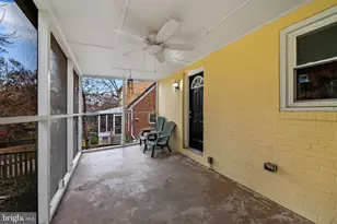 512 Holden Rd, Towson, MD 21286 - Photo 39