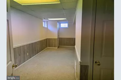 6801 Upper Mills Circle, Baltimore, MD 21228 - Photo 35