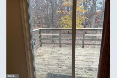 6801 Upper Mills Circle, Baltimore, MD 21228 - Photo 15