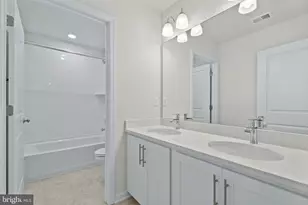 8 Comes Rdg Ct, Rosedale, MD 21237 - Photo 27