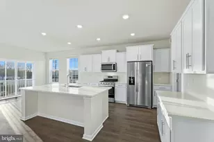 8 Comes Rdg Ct, Rosedale, MD 21237 - Photo 7