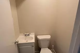 2621 Hallam Ct, Windsor Mill, MD 21244 - Photo 5