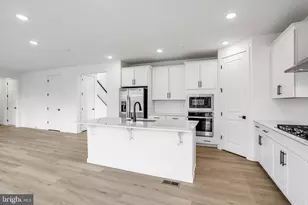 906 Honeyflower Dr, Reisterstown, MD 21136 - Photo 29