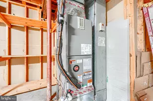 414 Five Farms Ln, Lutherville Timonium, MD 21093 - Photo 39