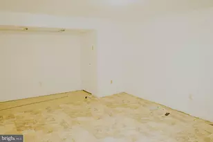 927 Grovehill Rd, Halethorpe, MD 21227 - Photo 21