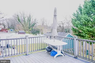 927 Grovehill Rd, Halethorpe, MD 21227 - Photo 31