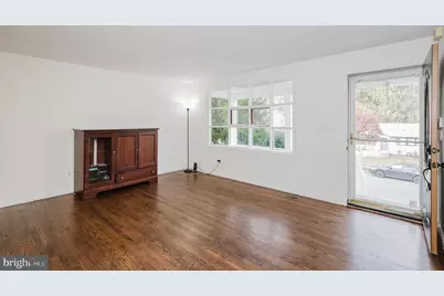 1013 Trickling Brook Road, Cockeysville, MD 21030 - Photo 7