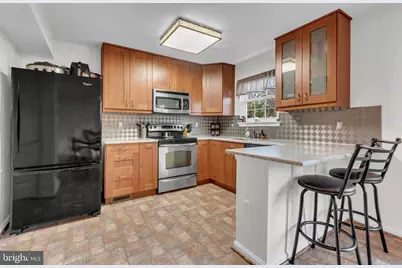 3020 Indiana Avenue, Baltimore, MD 21227 - Photo 7