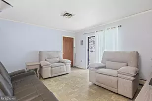 8608 Kratz Ln, Baltimore, MD 21244 - Photo 9