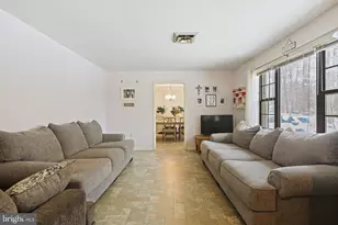 8608 Kratz Ln, Baltimore, MD 21244 - Photo 3