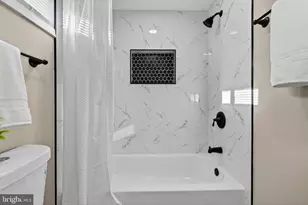 7631 Old Battle Grove Rd, Baltimore, MD 21222 - Photo 13