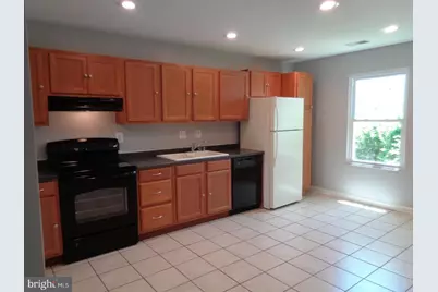 612 Kittendale Circle, Middle River, MD 21220 - Photo 3