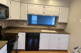 32 Royalty Cir, Owings Mills, MD 21117 - Photo 7