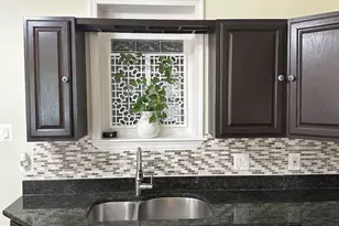 308 Pinewood Rd, Baltimore, MD 21222 - Photo 3